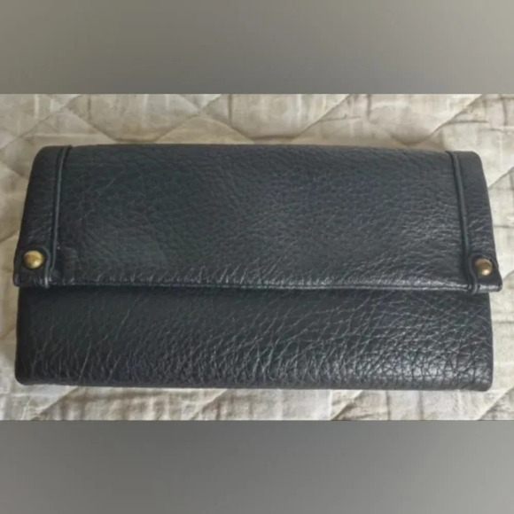 🐼🐼🐼time and Tru Black Extra Soft Wallet w/Bronze Accents, Farrah Flap Front - Picture 6 of 7